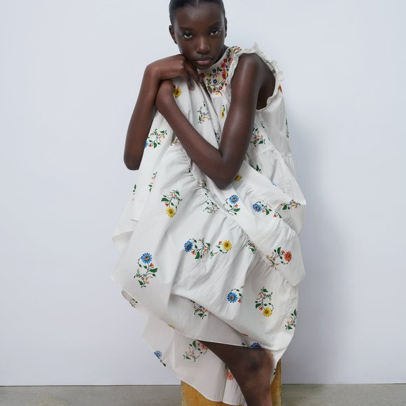 Zara White Embroidered floral Midi peasant Dress. - Picture 5 of 16